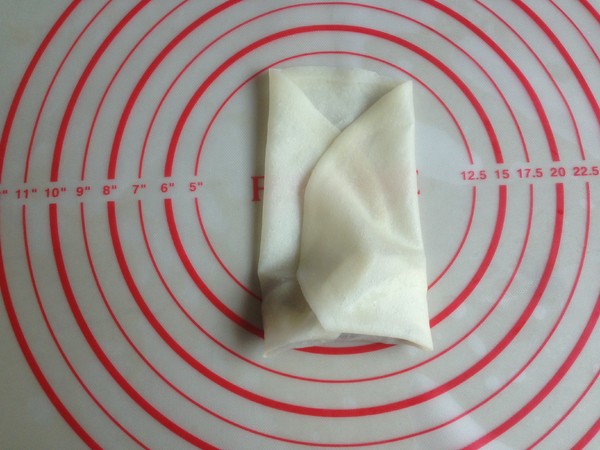 Bean Paste Spring Rolls recipe