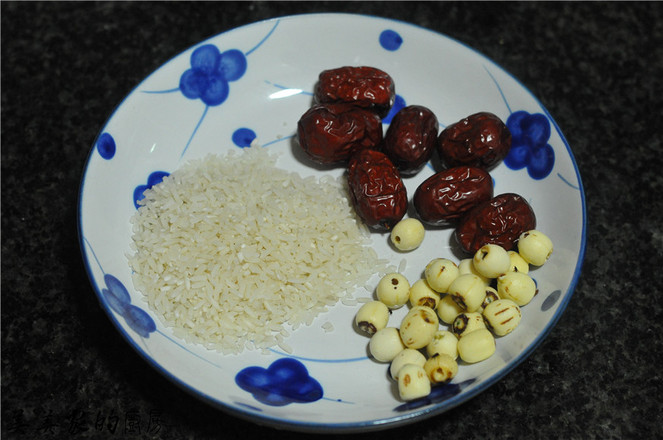 Hawthorn, Red Dates and Lotus Seed Congee recipe