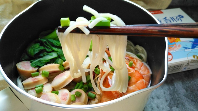 Fish Sausage, Shrimp and Seafood Noodle recipe