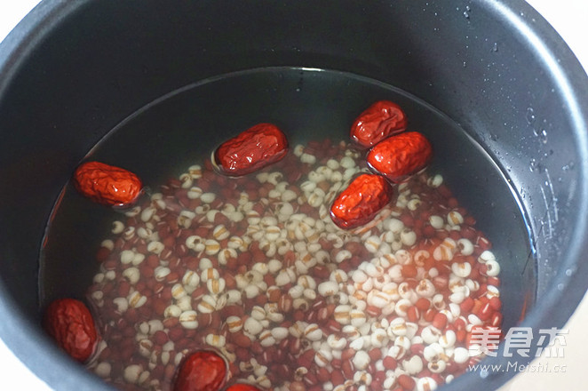 Barley and Red Bean Soup recipe