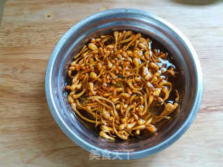 Cordyceps Flower Chicken Feet Lean Broth recipe