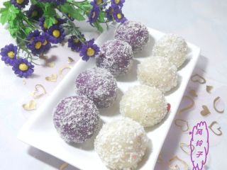 Two-color Coconut Glutinous Rice Ball recipe