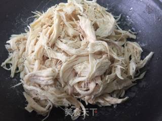 Spicy Chicken Shredded with Cold Sauce recipe