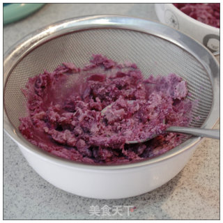 No-bake Healthy Mid-autumn Mooncakes-----purple Sweet Potato and Yam Bean Paste Mooncakes recipe