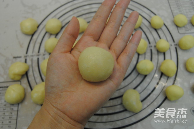 Egg Yolk Crisp (butter Version) recipe