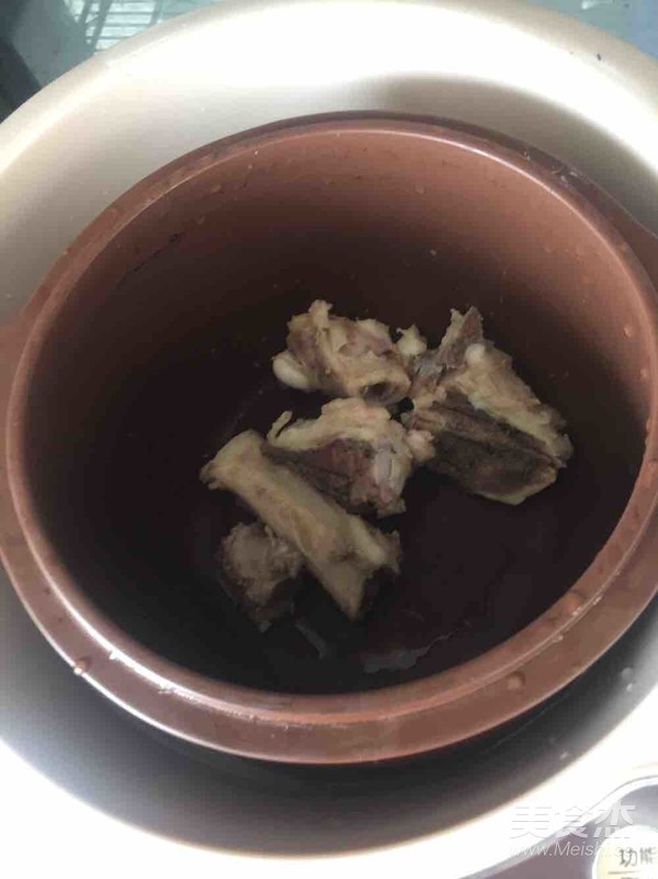 Chixiaodou Bone Soup recipe