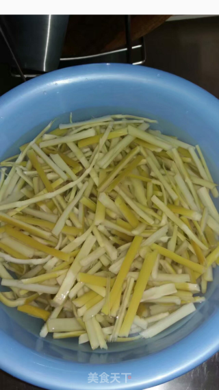 Fried Pork with Bamboo Shoots recipe