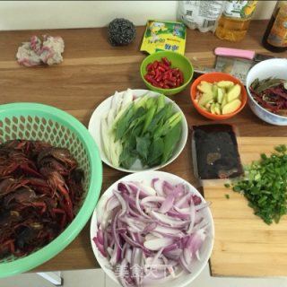 Stir-fried Chicken Simple Braised Prawns Tutorial in Oil recipe