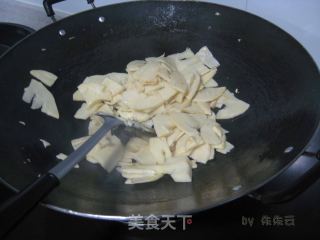 Stir-fried Bamboo Shoots with Glutinous Vegetables (fuzhou Specialty) recipe