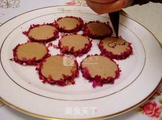 #aca烤明星大赛# Flower Biscuits for Mother's Day [mother's Day Theme] recipe