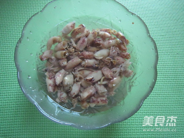 Fried Dried Squid with Broccoli recipe