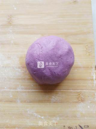 Bean Paste Purple Sweet Potato Glutinous Rice Cake recipe