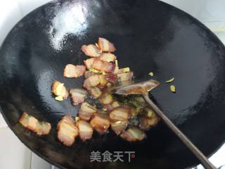 Stir-fried Bacon with Leek recipe