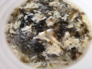 Seaweed and Egg Soup recipe