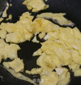 Scrambled Eggs with Daylily recipe