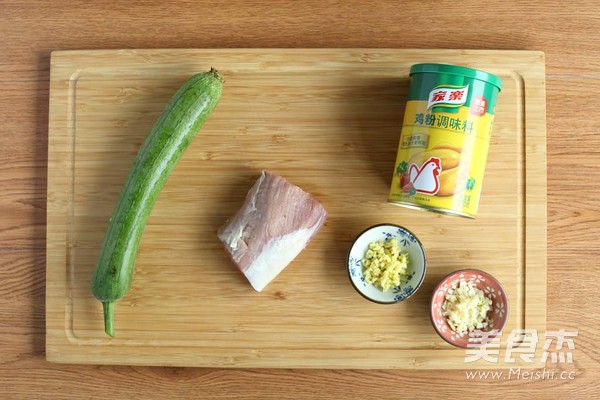 Fried Loofah with Sliced Pork recipe