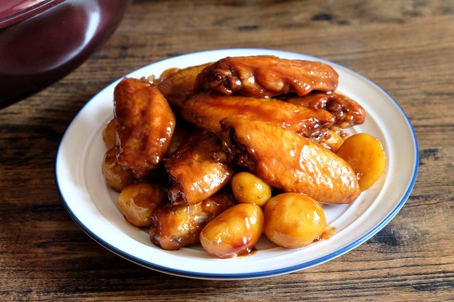 Oil-free Braised Chicken Wings and Potatoes recipe