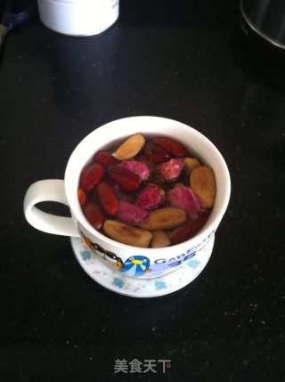 Rose Red Date Beauty Tea recipe