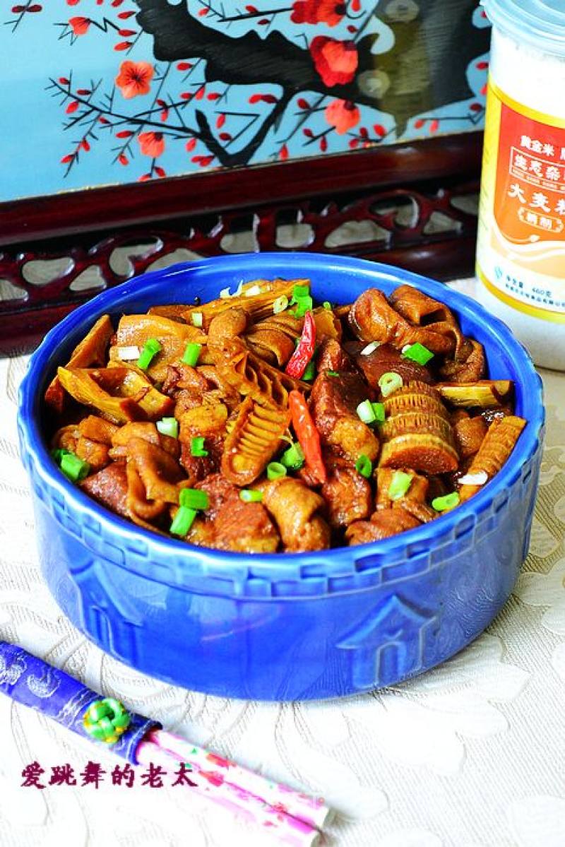 Braised Pork with Bamboo Shoots and Bamboo Shoots recipe