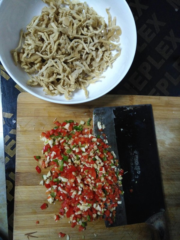 Serving Food ~ Cold Papaya (shredded Radish) recipe