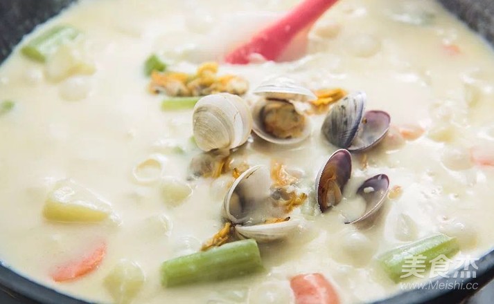 Clam and Potato Cream Soup recipe