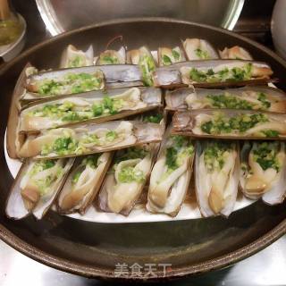 Steamed Shengzi Huang with Ginger, Scallion and Garlic recipe