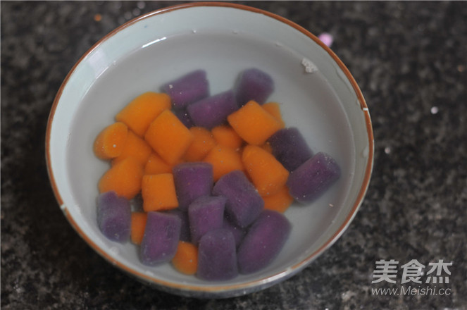 Colorful Fruit Taro Balls recipe