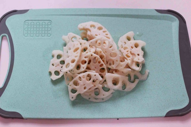 Lotus Root Slices Popped Peach Blossom Octopus recipe