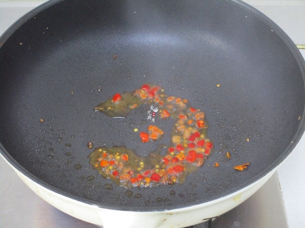 Stir-fried Minced Pork with Capers recipe