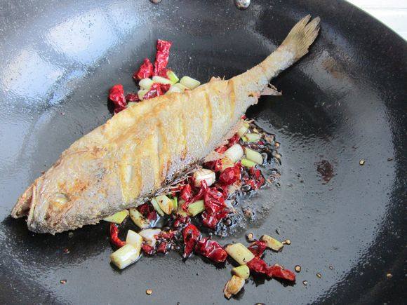 Lamb Braised Yellow Croaker recipe