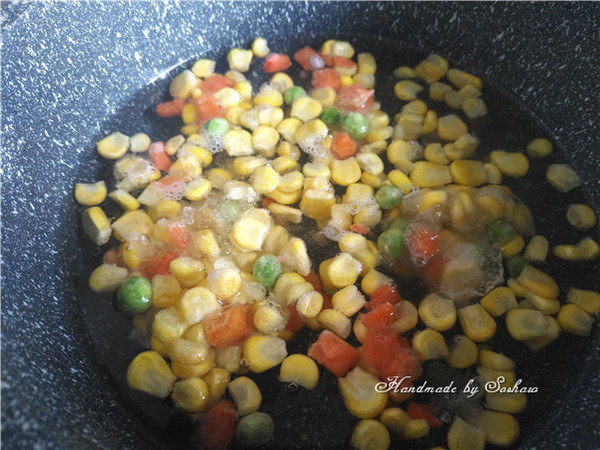 Shrimp Corn Baguette Salad recipe