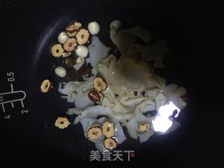 Isinglass Longan and Red Date Soup recipe