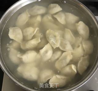 Pork Dumplings with Sea Oysters and Shredded Radish recipe