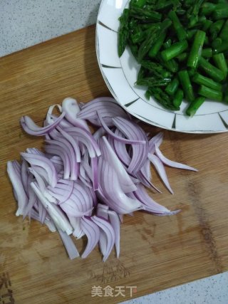 Stir-fried Asparagus with Pleurotus Eryngii recipe