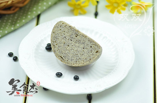 Black Bean Mantou recipe