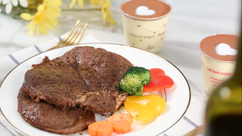 Quick Dinner (fried Steak & Tiramisu) recipe