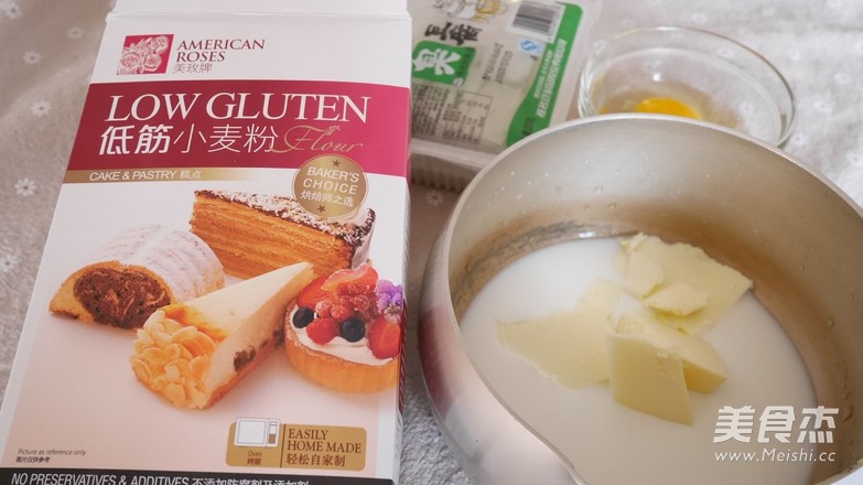 Stinky Tofu Cream Garland Puffs recipe