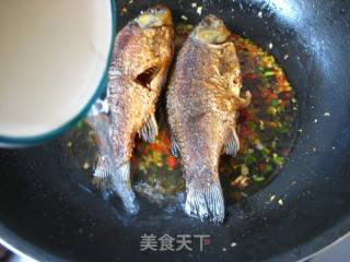 [湘菜]-xiangjiang Crucian Carp recipe