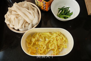 Fried Hor Fun with Egg recipe