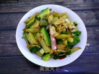 Spicy Potato and Radish Pot recipe