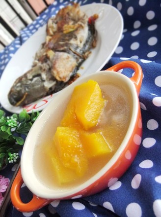 Papaya Crucian Carp Soup recipe
