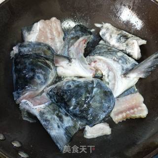 Fish Head Stewed Tofu recipe