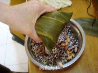 Dragon Boat Festival Rice Dumplings Fragrant-eight Treasure Lotus Paste Rice Dumplings recipe