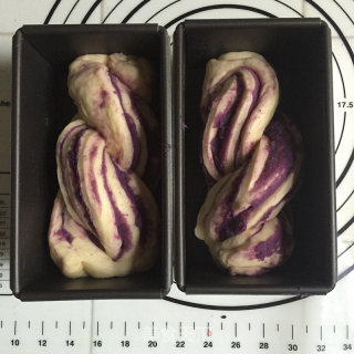 Milky Purple Sweet Potato Toast recipe