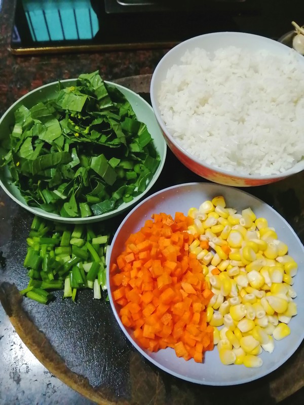 Simple and Delicious~~ Fried Rice with Mixed Vegetables recipe