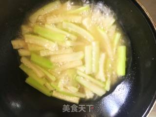 Stir-fried Gourd recipe