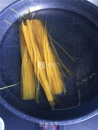 Nutritious Corn Noodles recipe