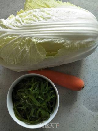 Fried Cabbage with Seaweed and Carrot recipe