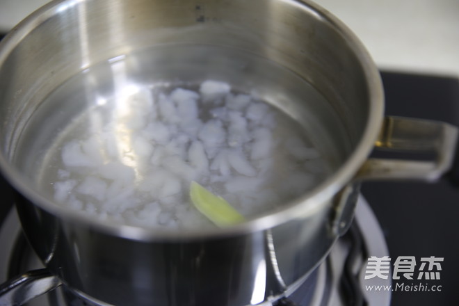 Stewed Hashima with Papaya Milk recipe