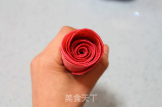 【rose Crepes】: Give People The Fragrance of Roses recipe